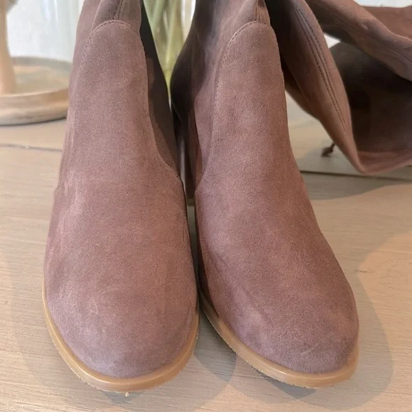 Stuart Weitzmen over-knee boots Suede - Picture 5 of 9